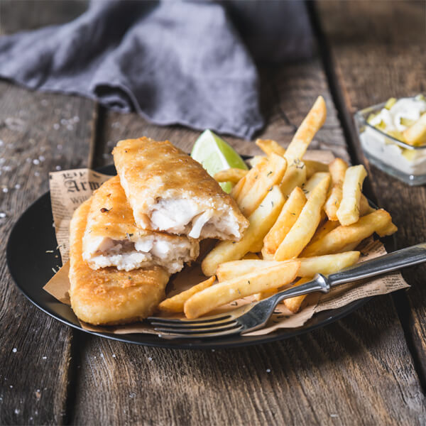 Pesca&iacute;to frito con patatas