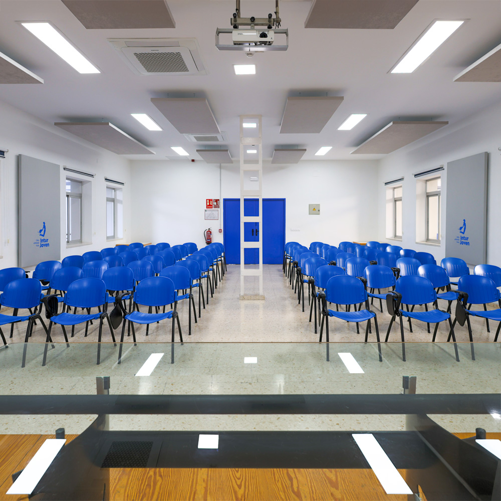 Sala Alcazaba, vista desde la mesa presidencial